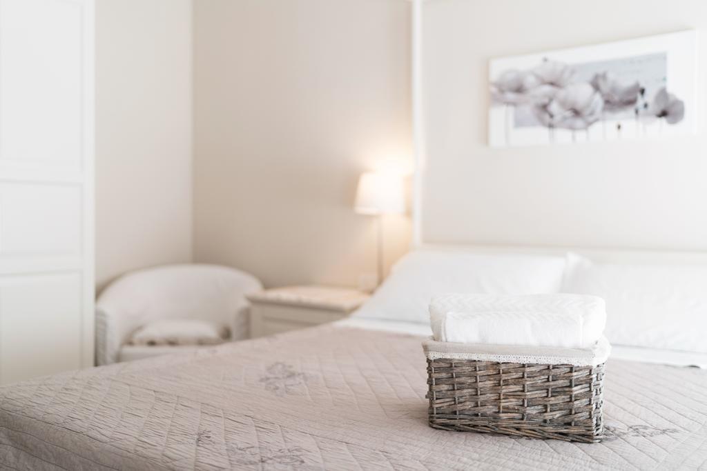 Bed In Bo Saragozza Hotel Bologna Kültér fotó