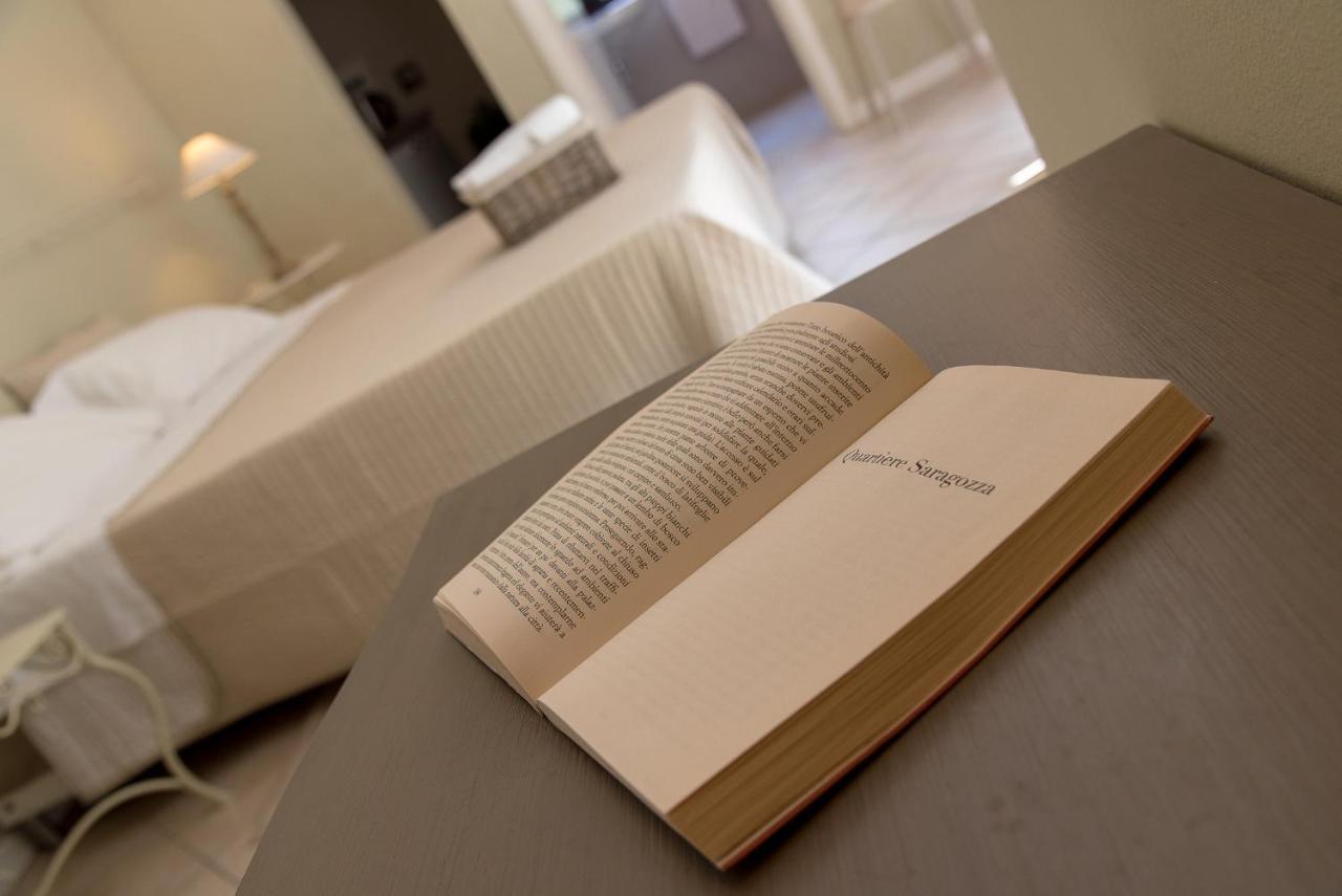 Bed In Bo Saragozza Hotel Bologna Kültér fotó